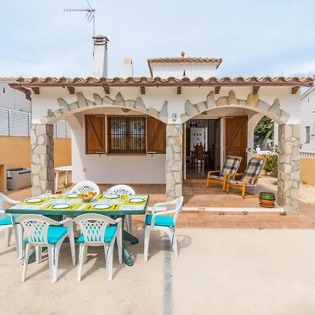 Holiday Veni Villa *